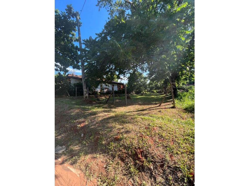 Vendo excelente terreno en San Lorenzo zona Reducto - 1
