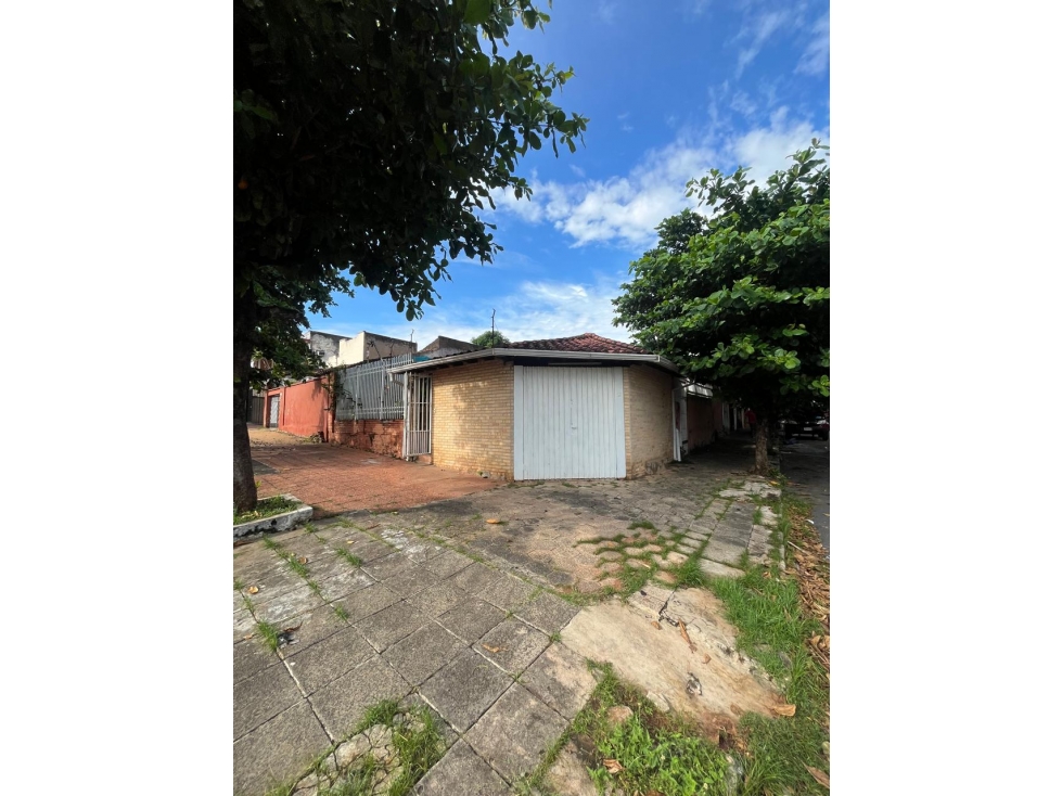 Vendo casa en esquina en Barrio Obrero — foto 2