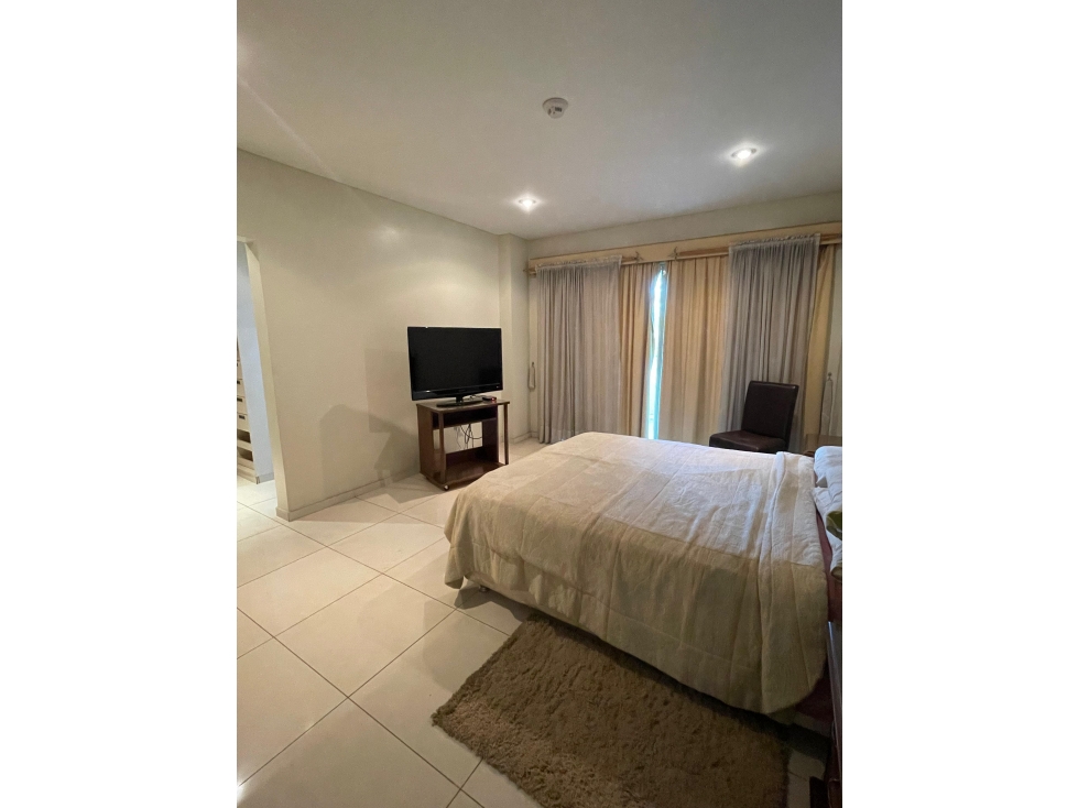 Vendo hermoso y amplio departamento de lujo amoblado sobre Sta Teresa - 5