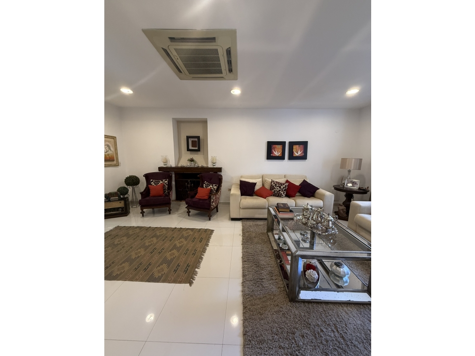 En venta residencia de lujo en Fernando de la Mora zona Norte - 6