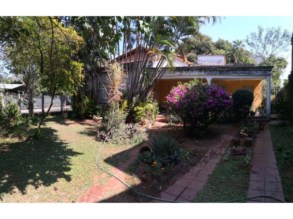 Residencia en venta en Bo. Seminario
