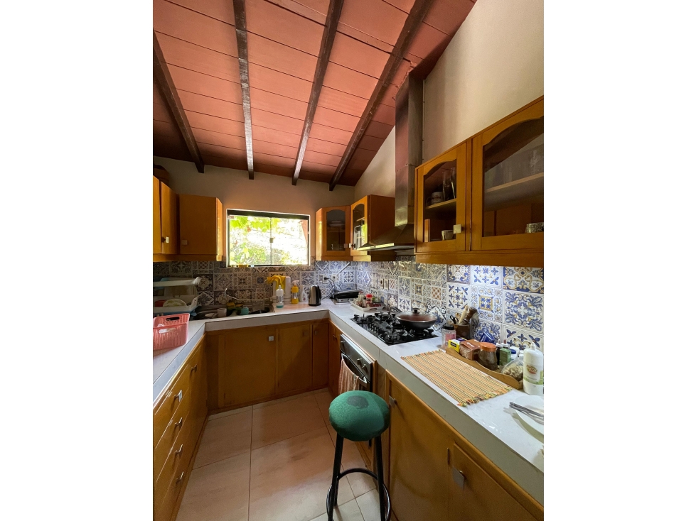En venta hermosa casa zona Iglesia Capuchinos y Perón — foto 6