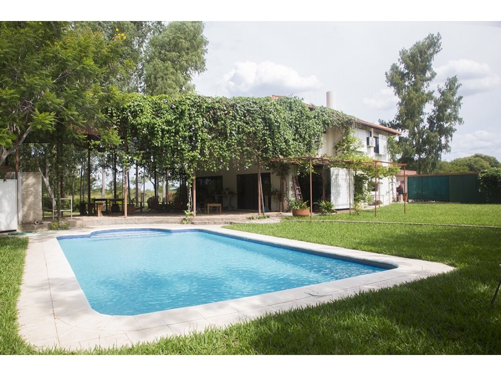 Terrés VENDE residencia en Surubi´i - 3