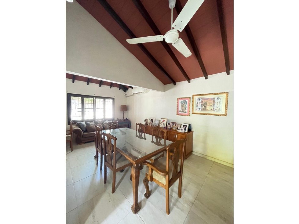 En venta hermosa casa zona Iglesia Capuchinos y Perón — foto 5