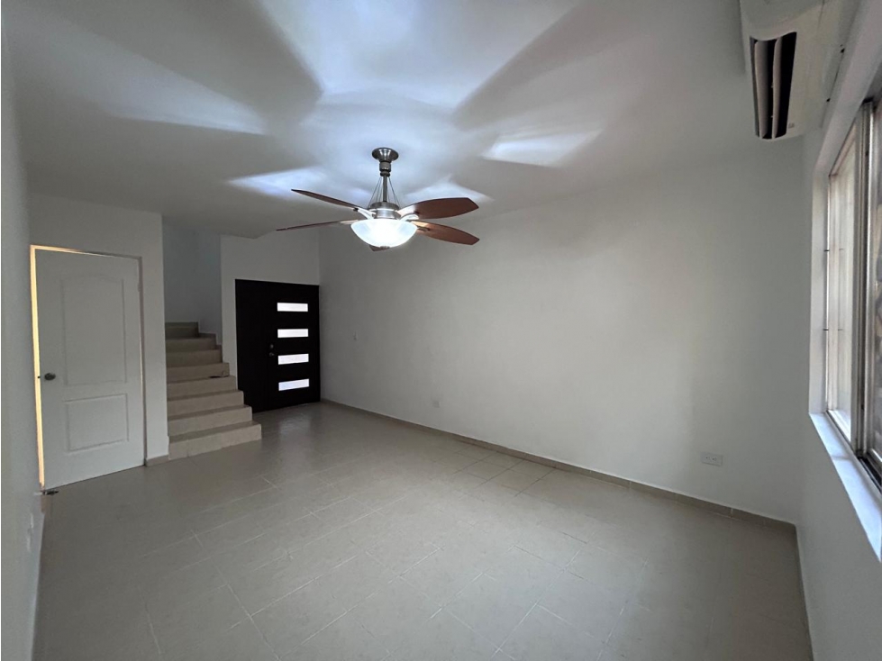 Casa en renta Privadas de Anáhuac Escobedo Nuevo León - 2