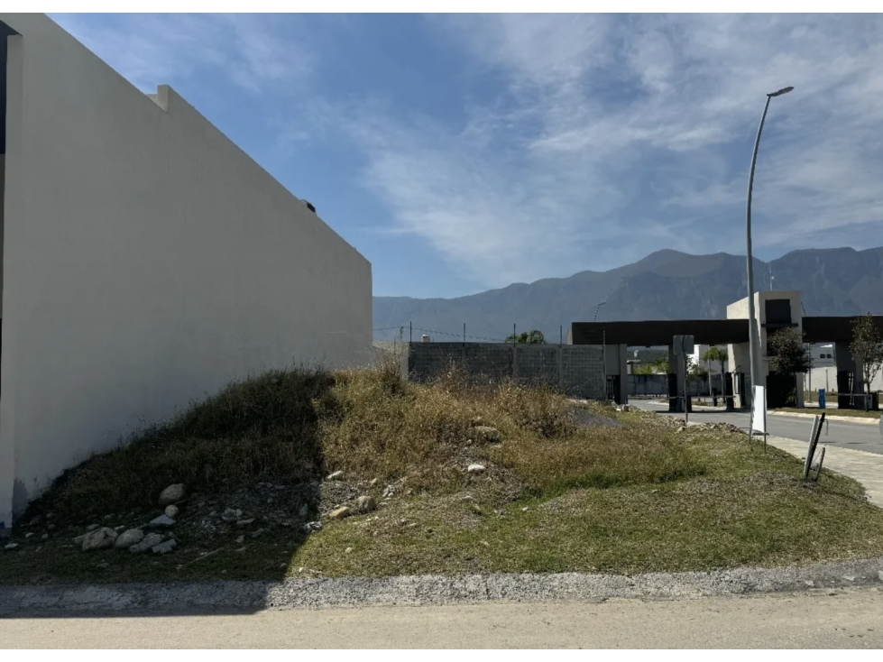 Terreno residencial en esquina en Privada Amorada, Santiago N.L. - 3