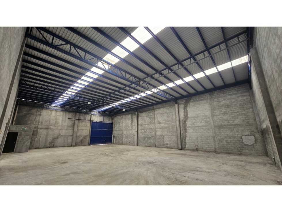 BODEGAS INDUSTRIALES EN RENTA - 2