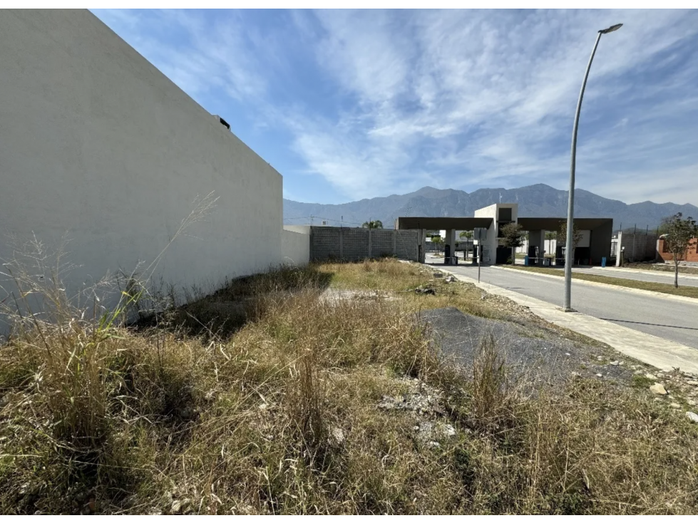 Terreno residencial en esquina en Privada Amorada, Santiago N.L. - 5
