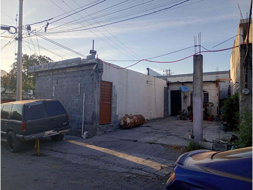 Propiedad con Locales en Esquina, La Reforma Juárez N.L. — foto 3