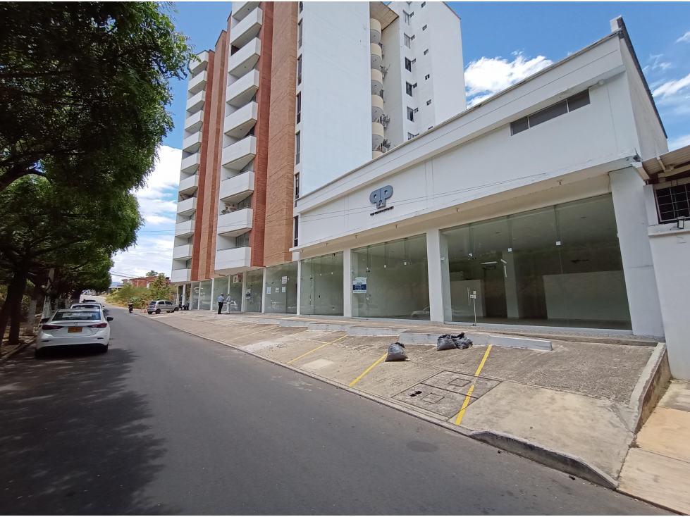 LOCALES EN VENTA EN SANTA BÁRBARA - PRADOS DEL ESTE - 1