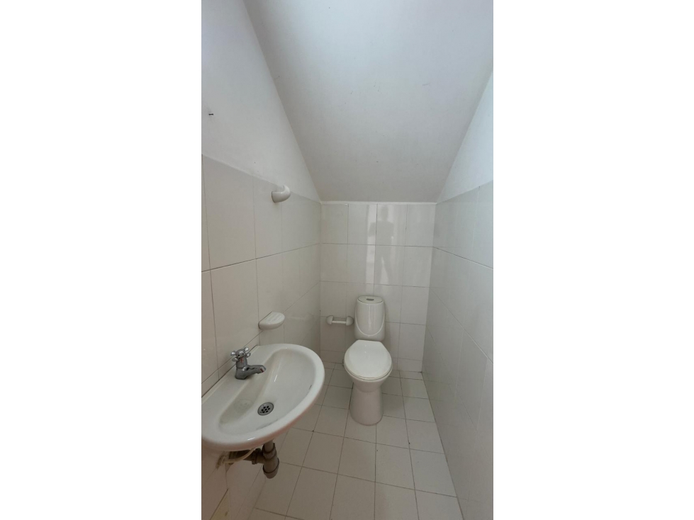 CASA EN VENTA VIA LOS PATIOS CONJUNTO CERRADO - 6