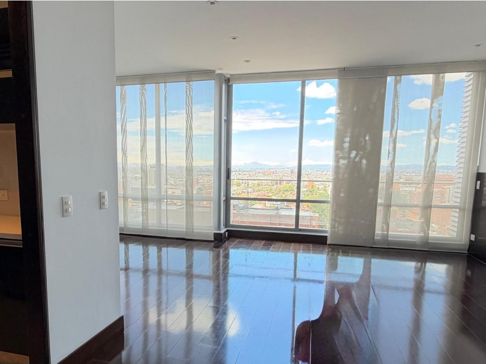 Arriendo Apto en Los Rosales — foto 3