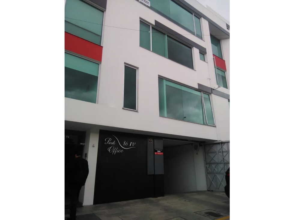OFICINA EN VENTA / ARRIENDO / CHICÓ