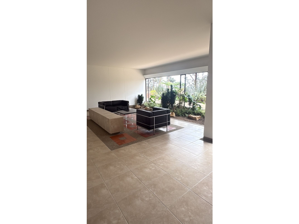 Arriendo Apto Cerros de los Alpes - Usaquén — foto 2