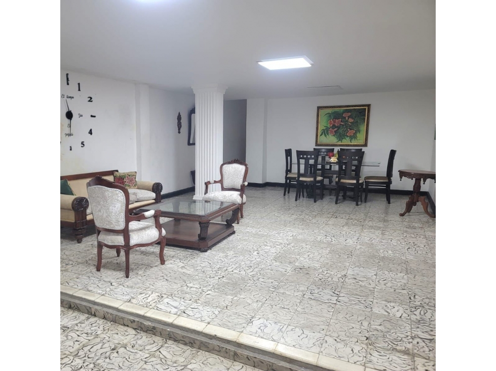 Se vende apartamento en conjunto residencial en Las Delicias — foto 2