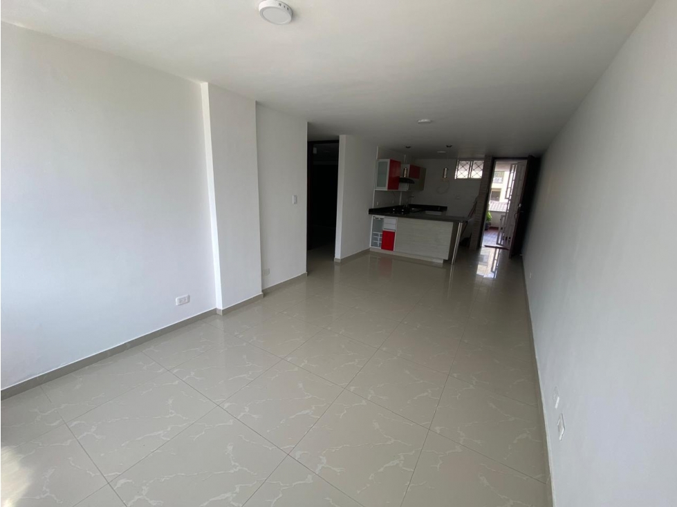 Se arrienda apartamento en el Barrio La Cumbre — foto 4