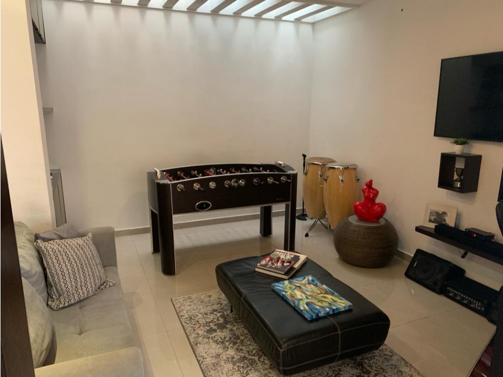 Se vende Amplia y Comoda Casa en Alto Prado $1.450.000.000 — foto 3