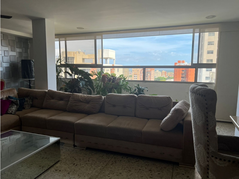 Se vende o se arrienda incluida la admon apto Alto Prado