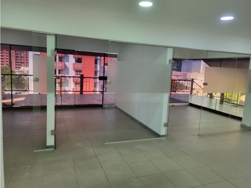 ARRIENDO OFICINA ALTO PRADO