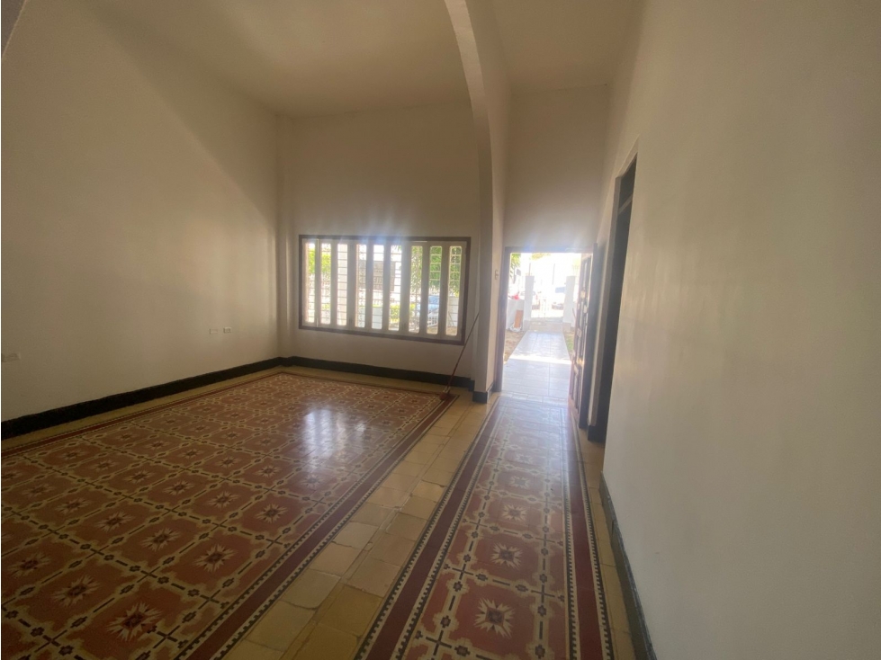Se arrienda casa amplia comercial en barrio El Prado. — foto 5