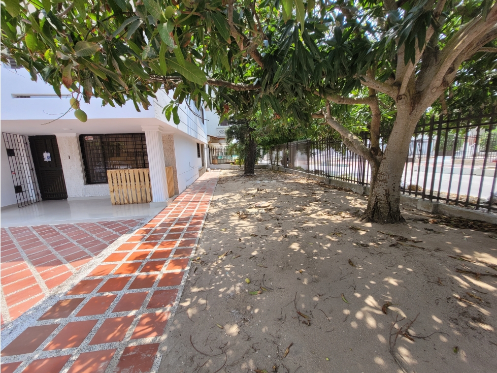 Se Arrienda casa barrio El Tabor residencial y comercial — foto 3