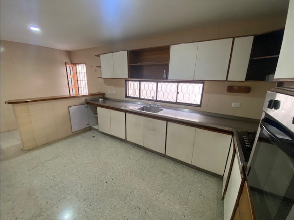 Se arrienda casa uso residencial o comercial en el barrio El Porvenir — foto 6