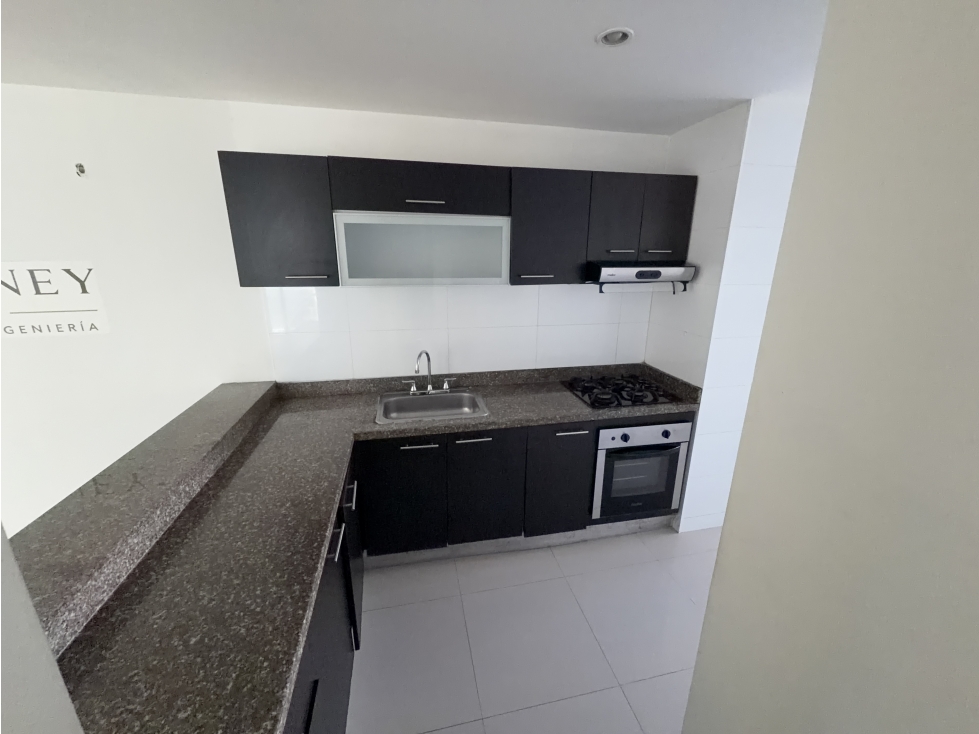 Se arrienda o vende apartamento en el Barrio El Tabor — foto 5