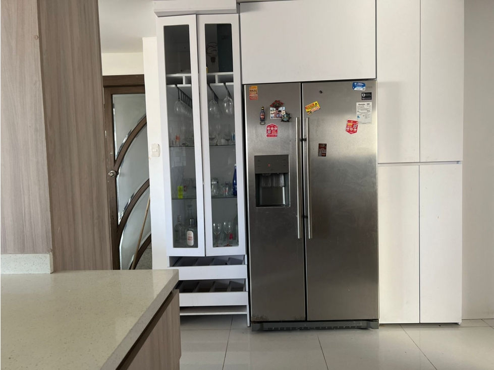 Se vende o se arrienda incluida la admon apto Alto Prado — foto 6