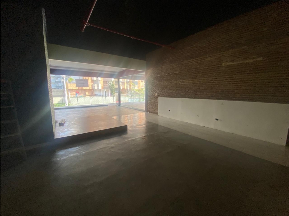 Se arrienda local comercial en Alto Prado. — foto 2