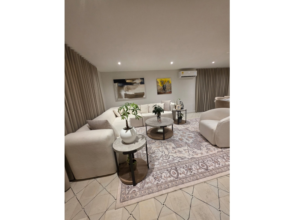 VENTA DE CASA INDEPENDIENTE EN PARAISO