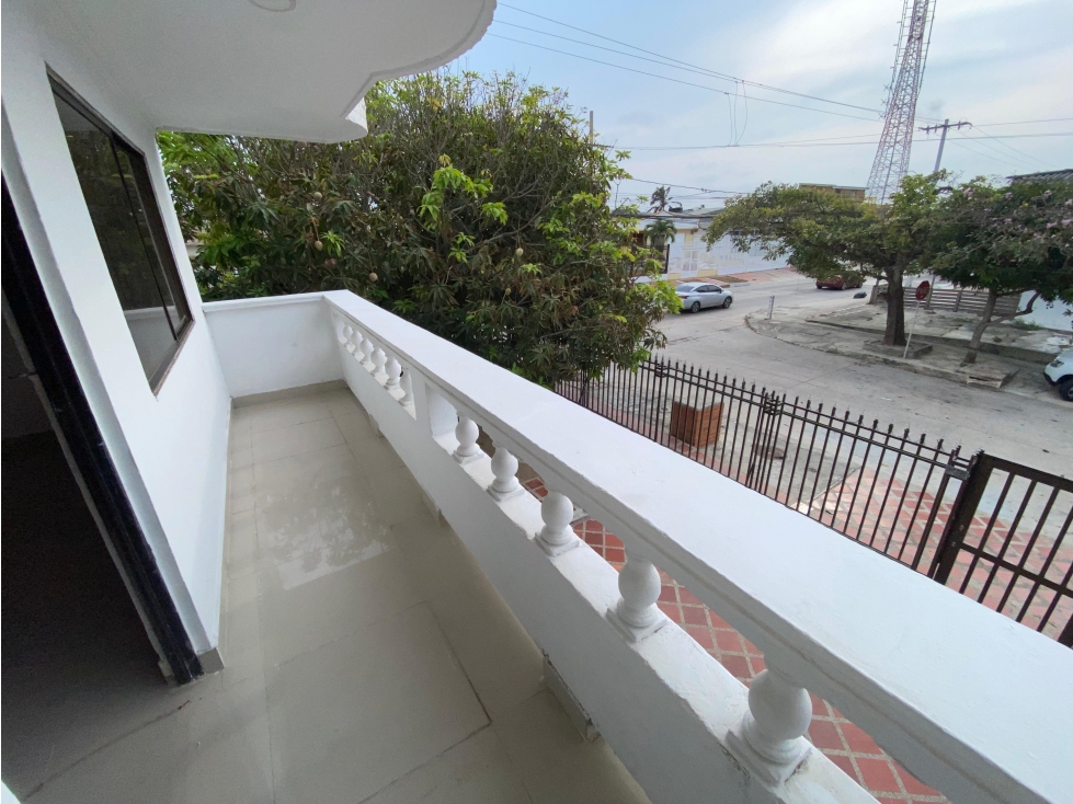 Se Arrienda casa barrio El Tabor residencial y comercial — foto 6