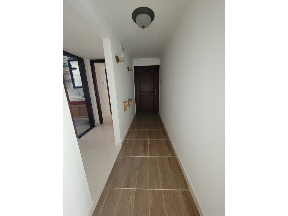 Se vende apartamento en Altos de Riomar — foto 3
