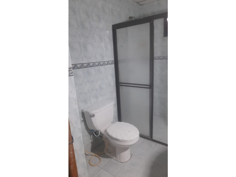 Se vende casa para remodelar en el barrio Paraíso — foto 6