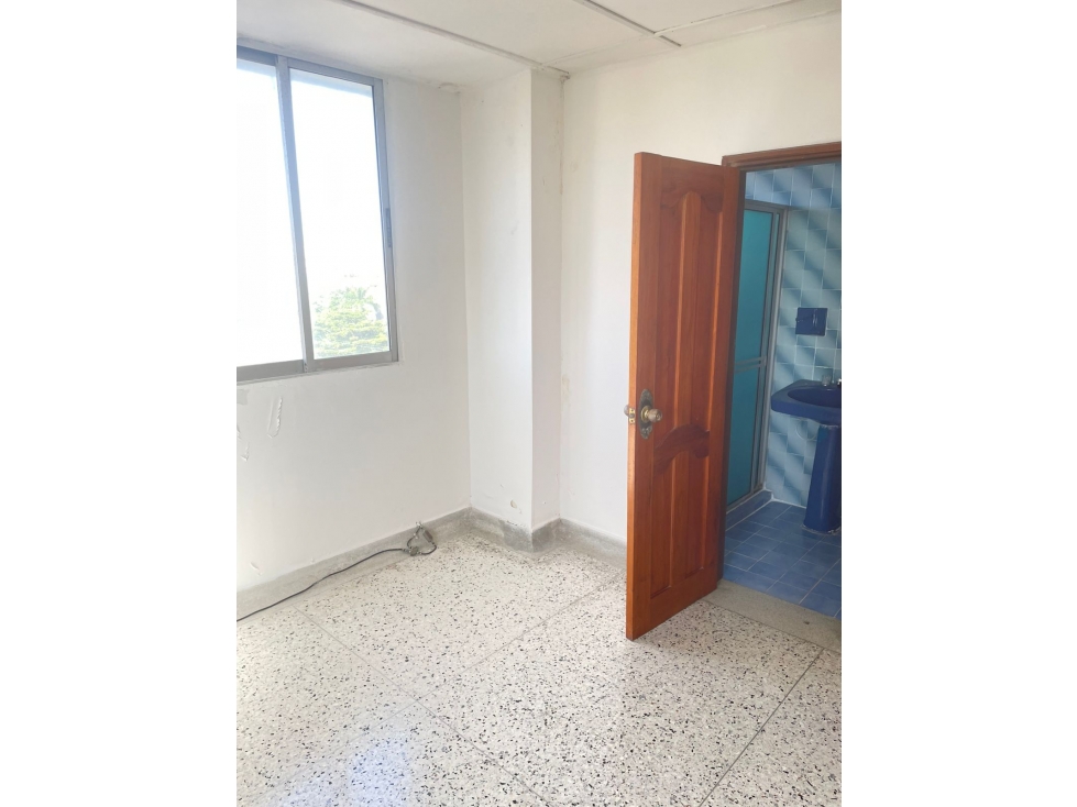 Se vende apartamento en cuarto piso barrio La Cumbre — foto 6