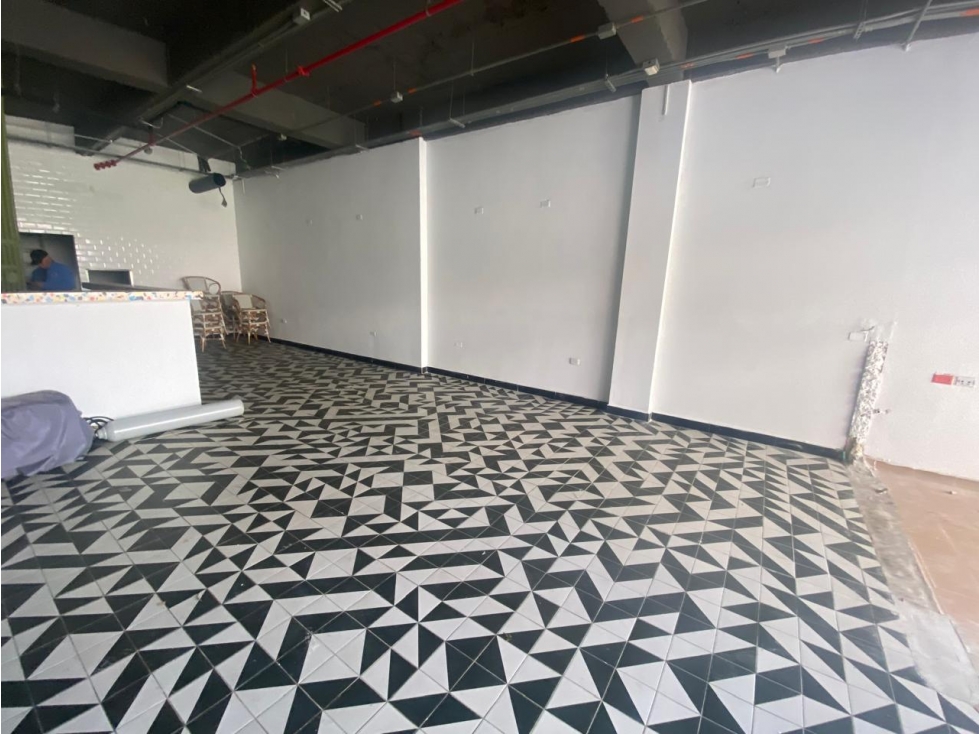 Se arrienda local comercial en Alto Prado — foto 4