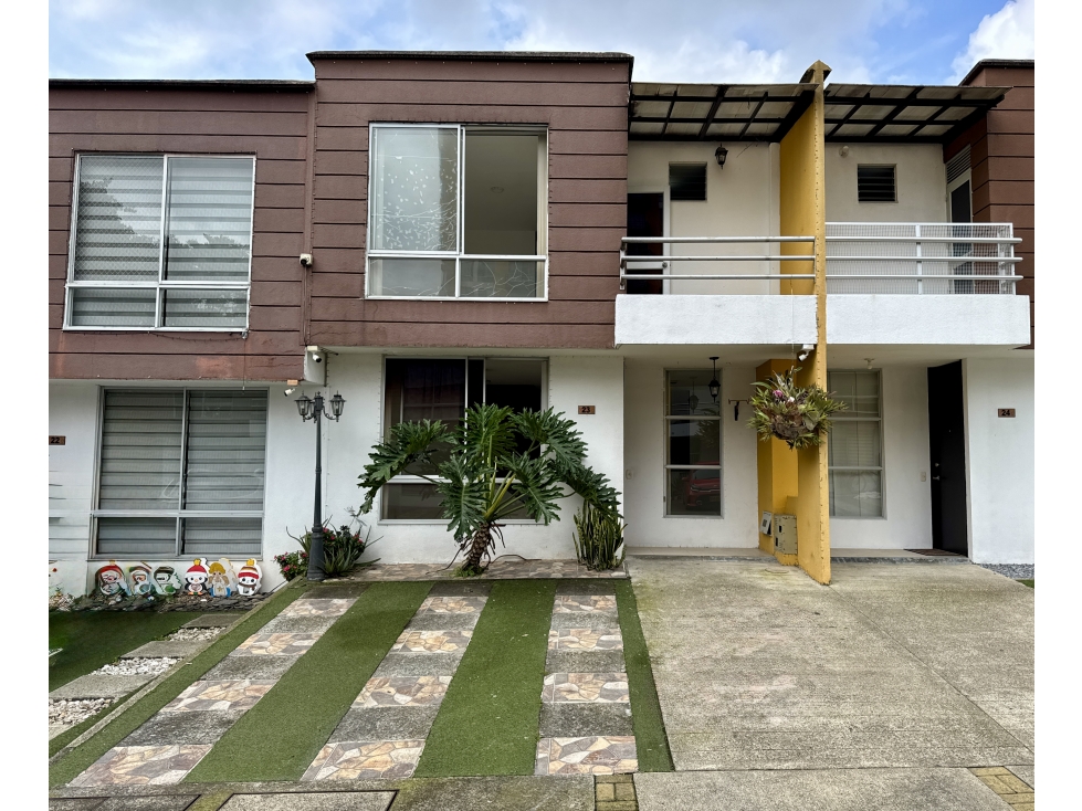 Se Vende Hermosa casa en Parque Residencial Papiro- Dosquebradas