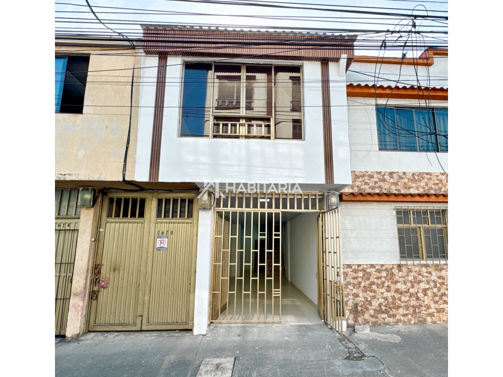 En venta Casa Moderna con Local - Sta Rosa de Cabal
