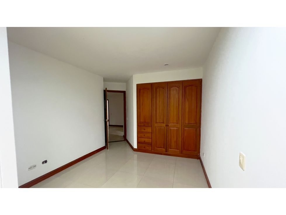 En venta Apartamento en Pinares, pereira — foto 4