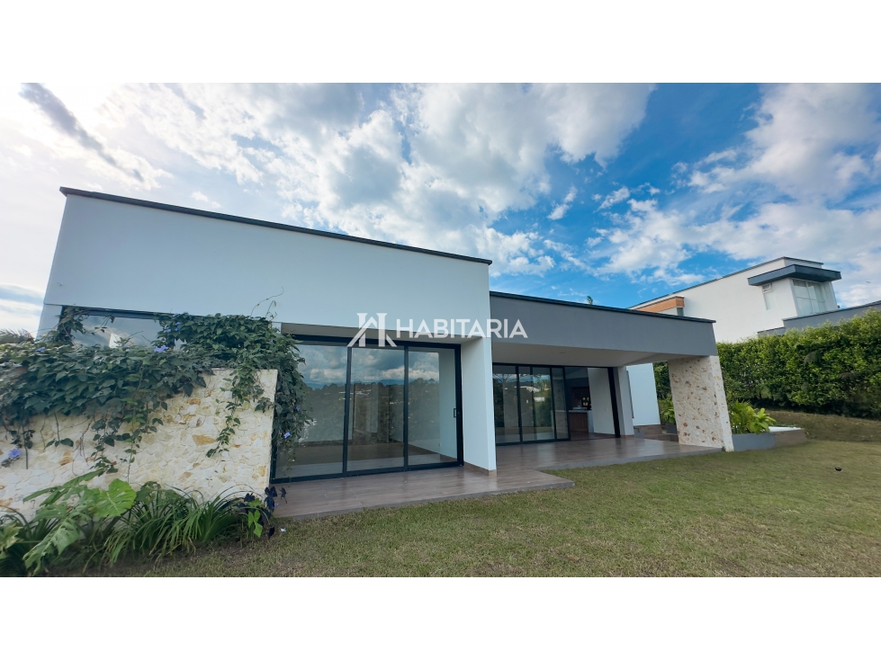 Venta de casa campestre en Condominio, Pereira con amplio lote — foto 6