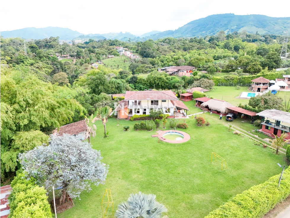 Venta Finca Campestre en Mundo Nuevo Pereira con Granja Porcícola — foto 5