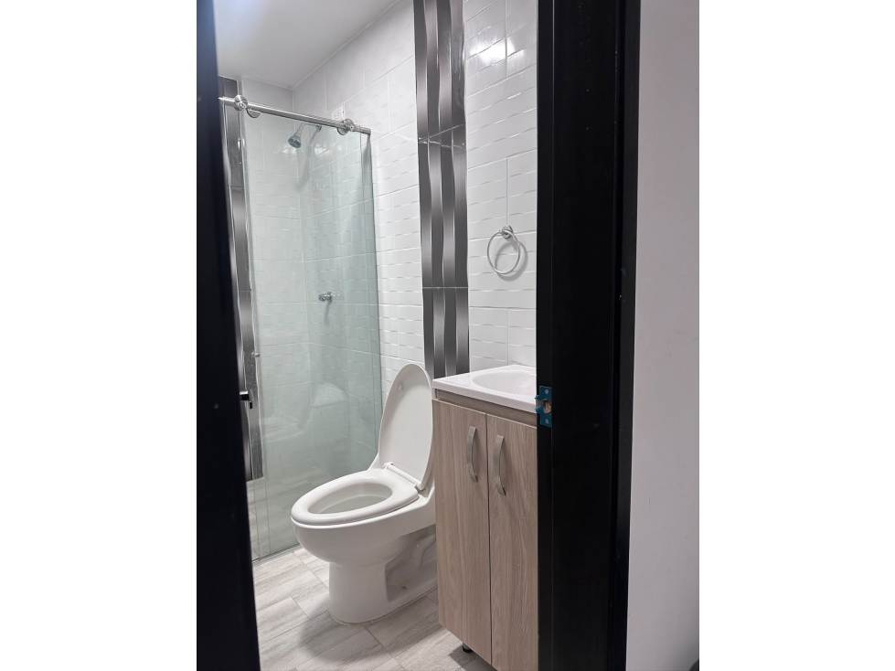 Venta Casa en Dosquebradas, con Potencial para Segundo y Tercer Piso - 5