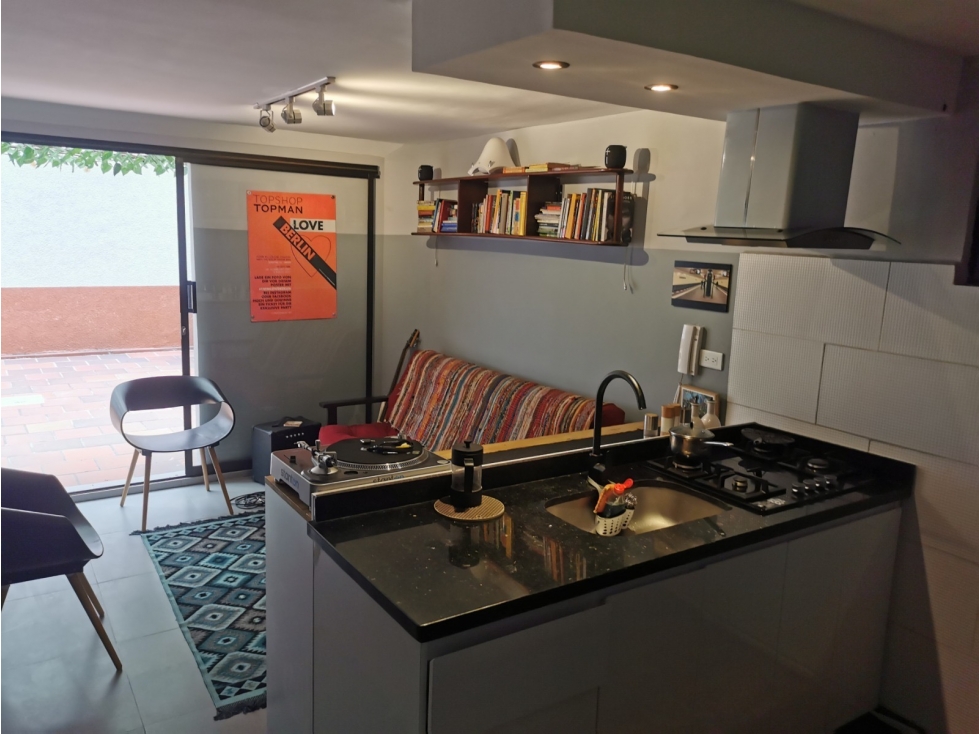 Venta Apartaestudio en Pinares con Patio Privado de 35 m²