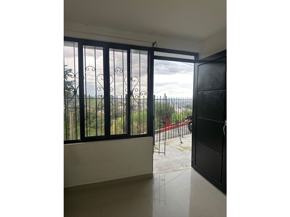 Venta Casa en Dosquebradas, con Potencial para Segundo y Tercer Piso - 6