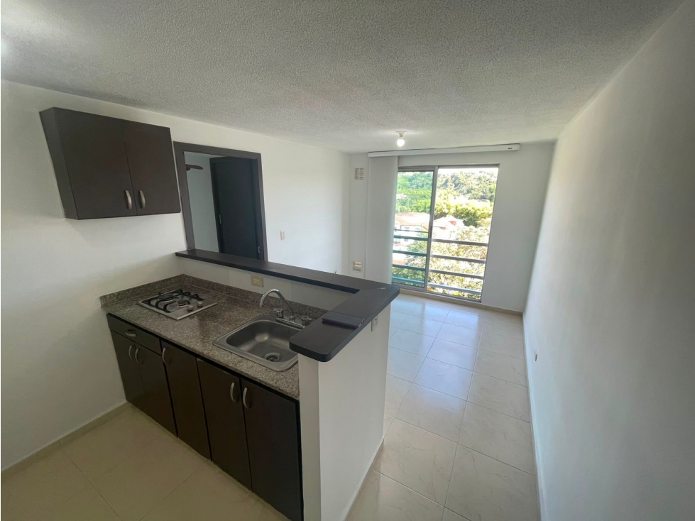 Venta Apartaestudio, Avenida Sur Pereira con Parqueadero Privado