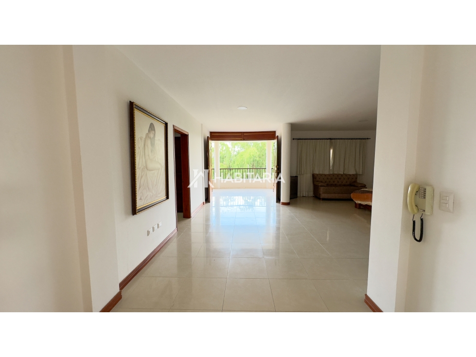 Venta de finca campestre en Morelia, Pereira con cancha de tenis — foto 5