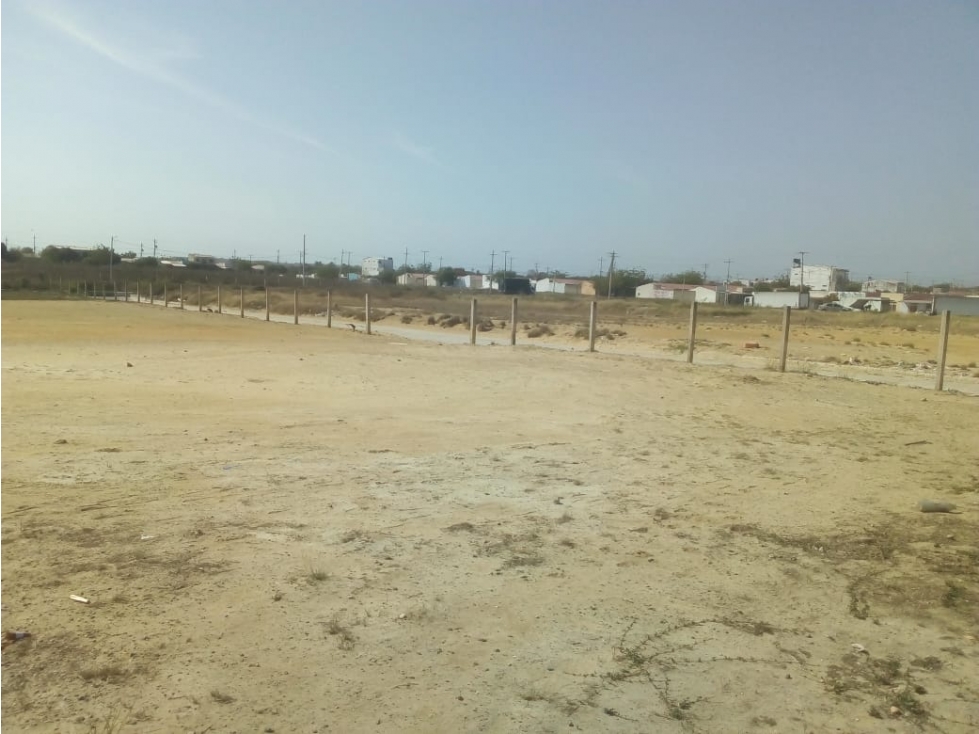 Se vende lote en Villa Olimpica - 5