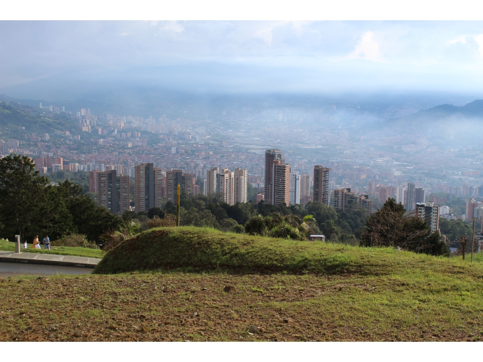 Lote en venta altos del Poblado — foto 6