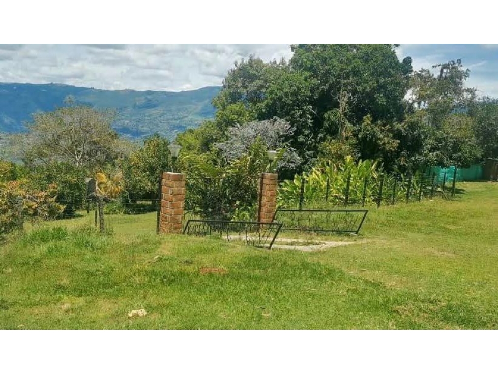 Finca independiente en venta Copacabana — foto 2