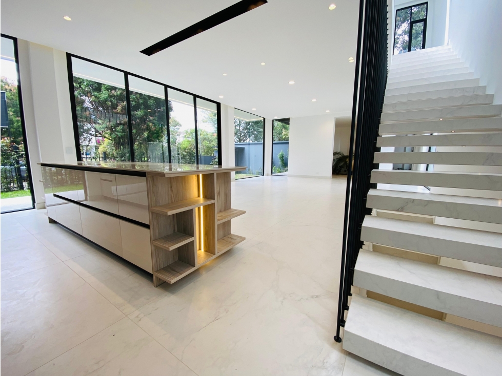 Casa Venta Con Acabados de Lujo Importados, a estrenar Jacaranda — foto 2