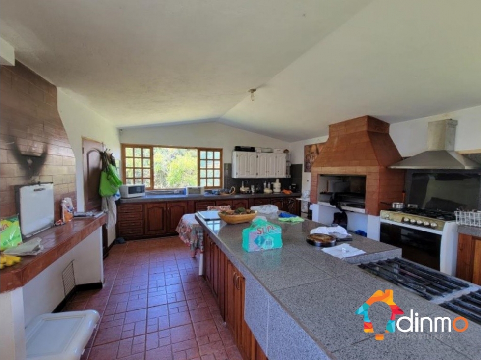 Vendo propiedad para Hostería, Quinta, Casa de Eventos en Puembo - 4